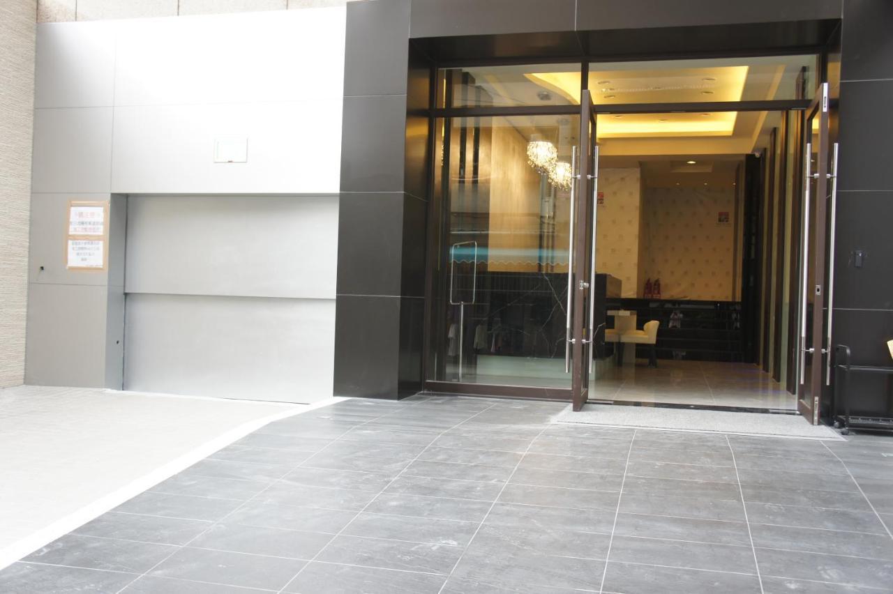Bonjour Hotel Taichung Bagian luar foto
